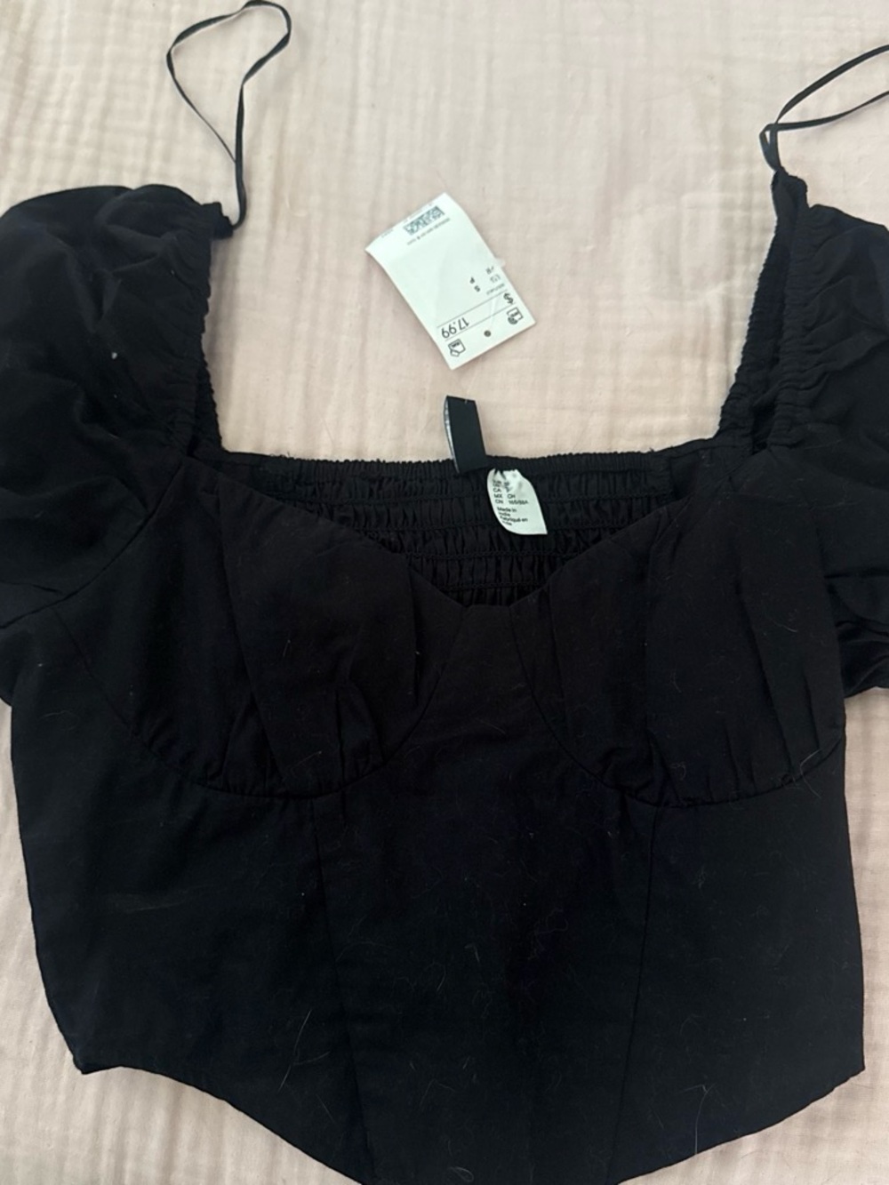 Black Sweetheart Crop Top with Puff Sleeves